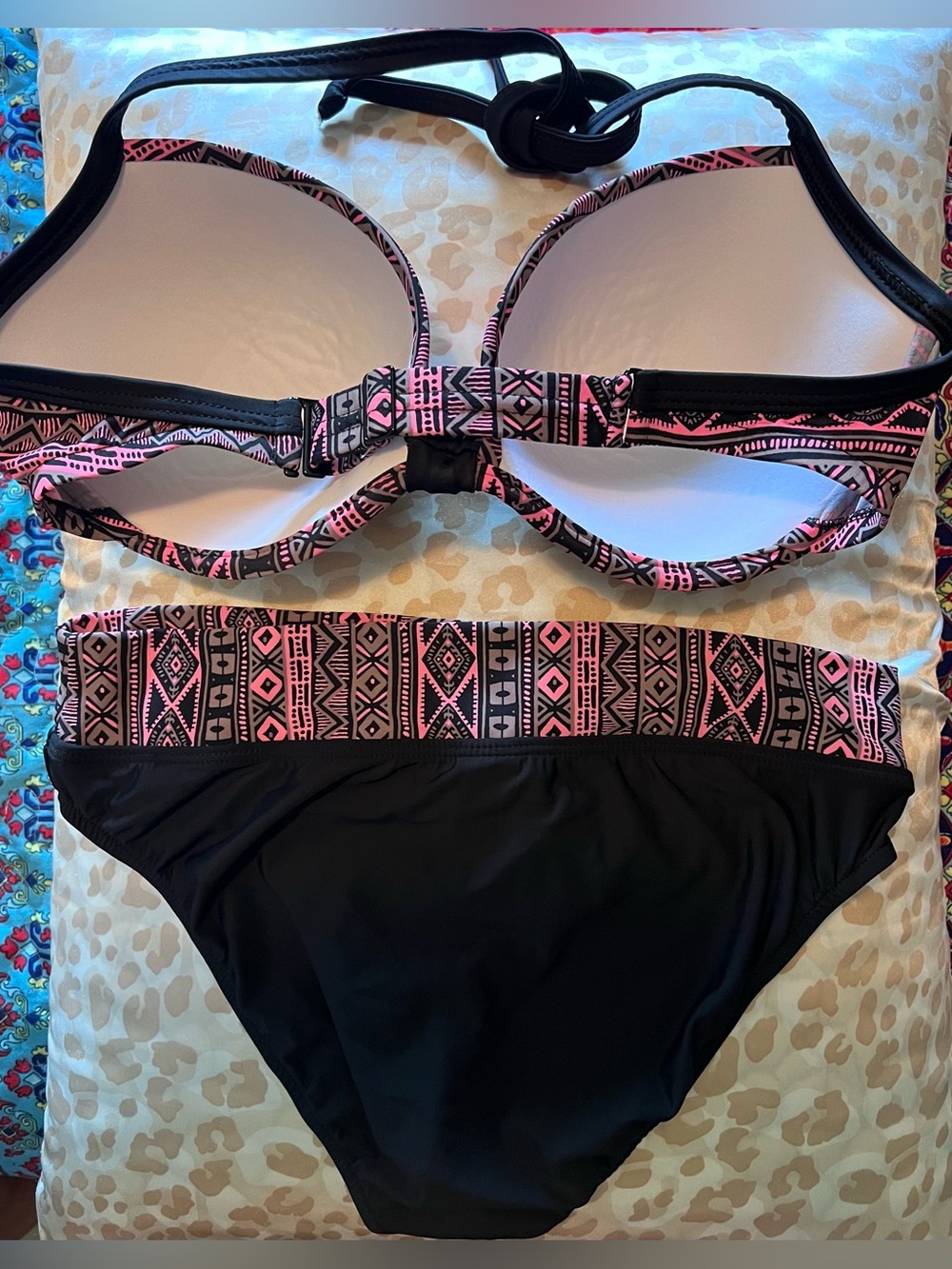VENUS Bikini Set with Underwire Top Size 38C/40B and High-waist Bottoms Size 10 - Picture 2 of 10